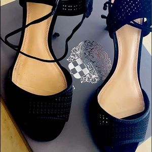 Vince Camuto Black Sandal with Low Heel